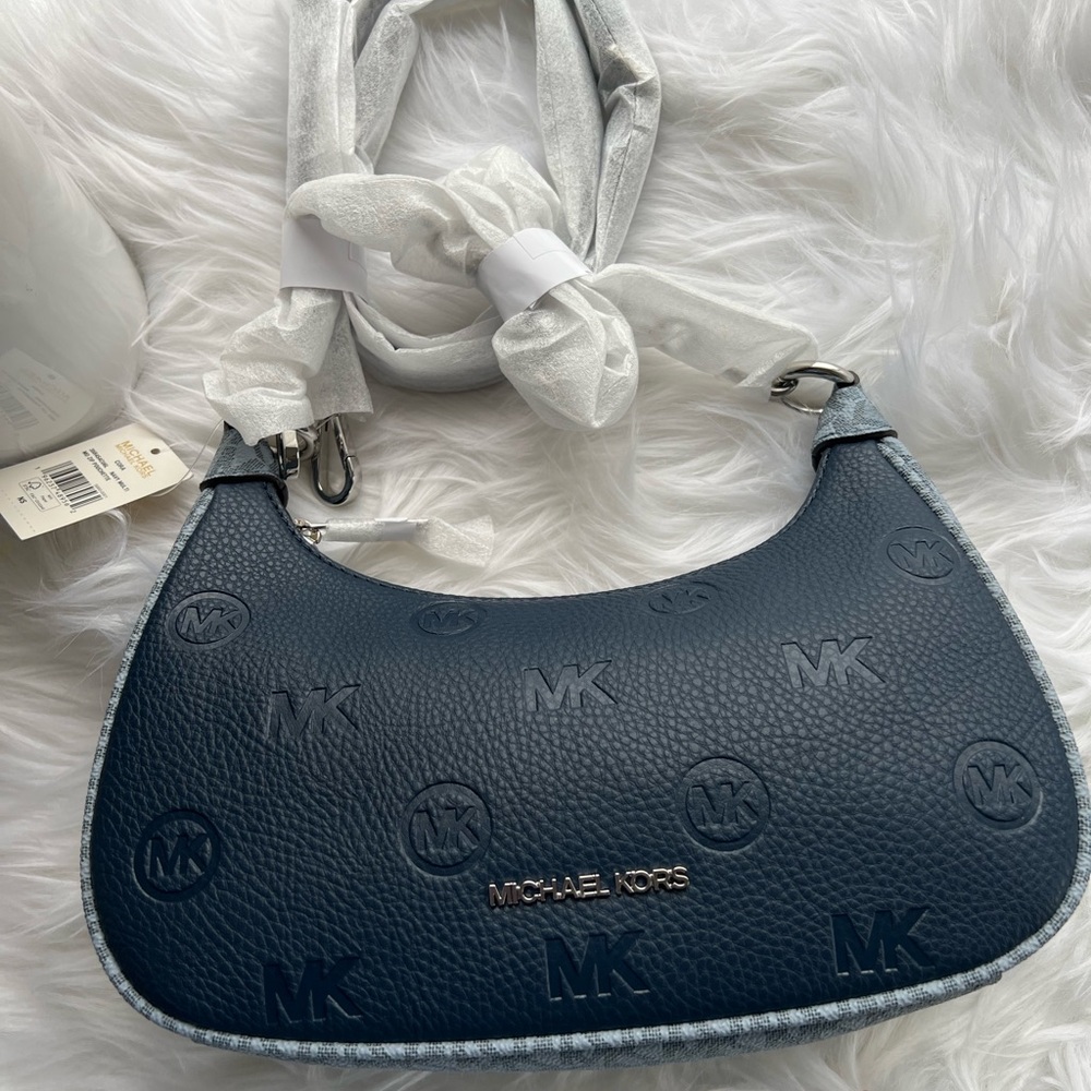 Michael kors embossed medium cora shoulder bag - Picture 6 of 7